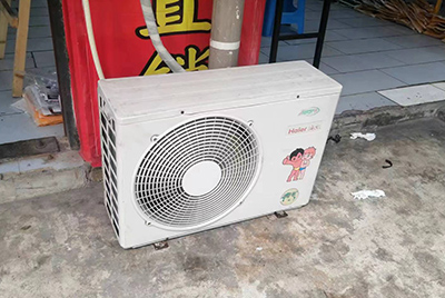 宝应空调突然不制冷只吹自然风怎么办？